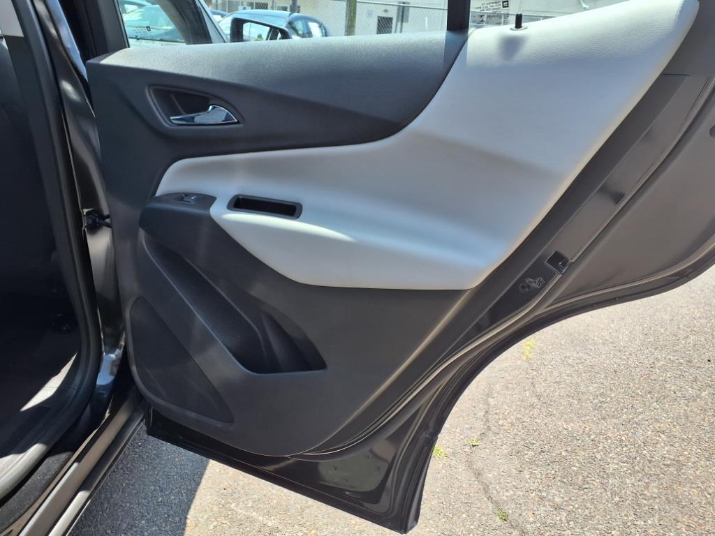 2022 Chevrolet Equinox LS Levittown PA