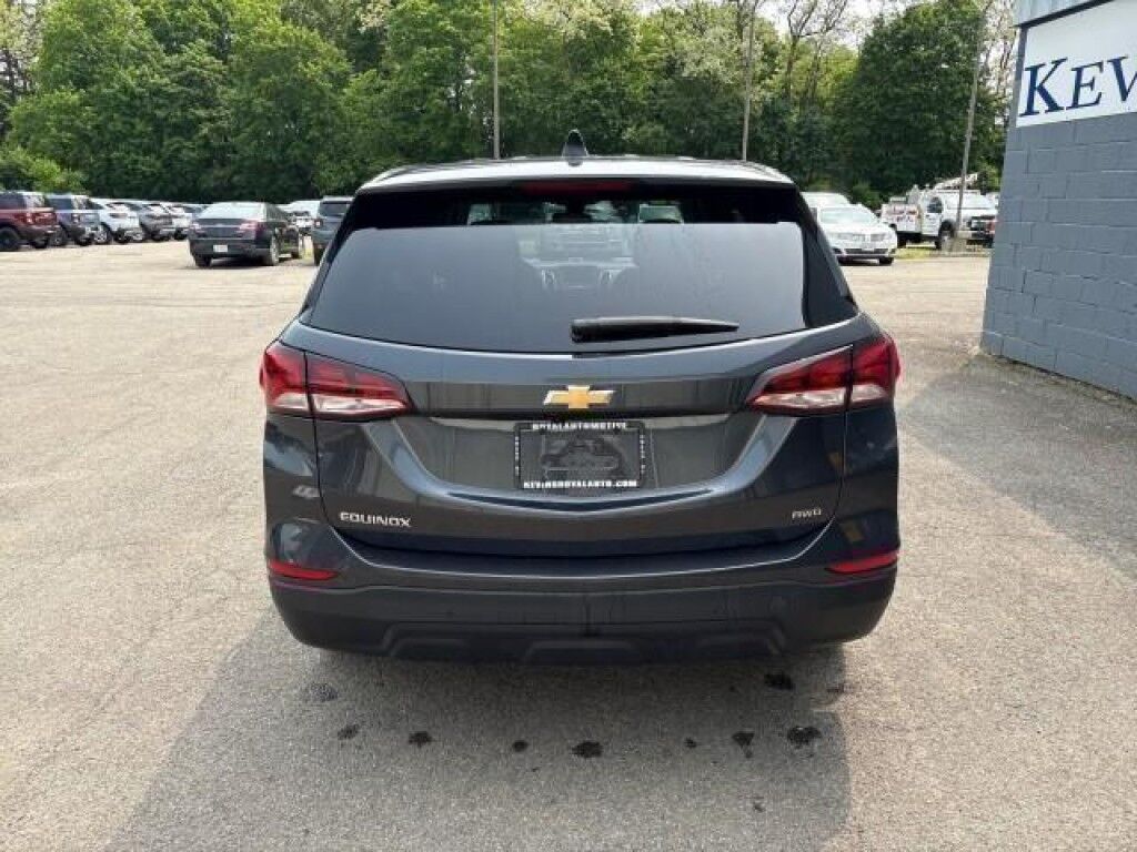 2022 Chevrolet Equinox LS Owego NY