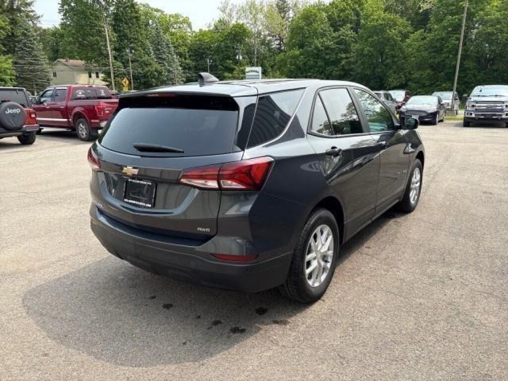 2022 Chevrolet Equinox LS Owego NY