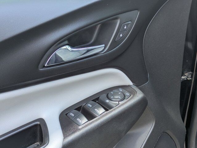 2022 Chevrolet Equinox LS Castroville TX