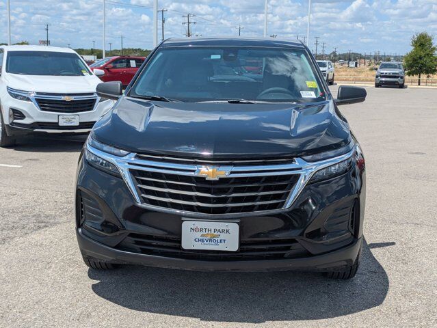 2022 Chevrolet Equinox LS Castroville TX