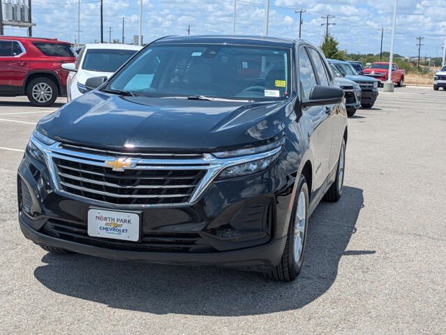 2022 Chevrolet Equinox LS Castroville TX
