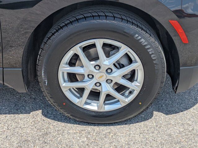 2022 Chevrolet Equinox LS Castroville TX
