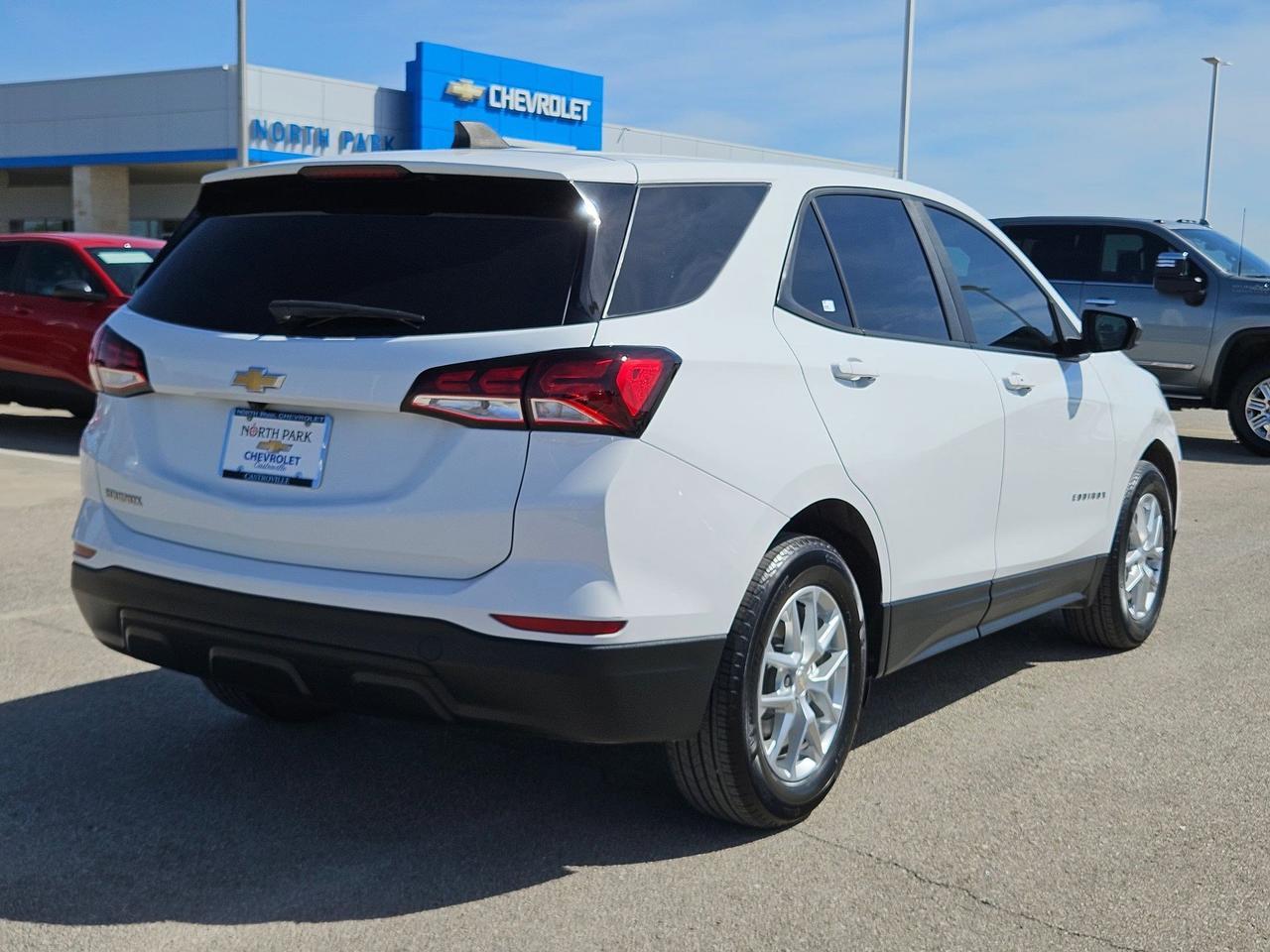 2022 Chevrolet Equinox LS