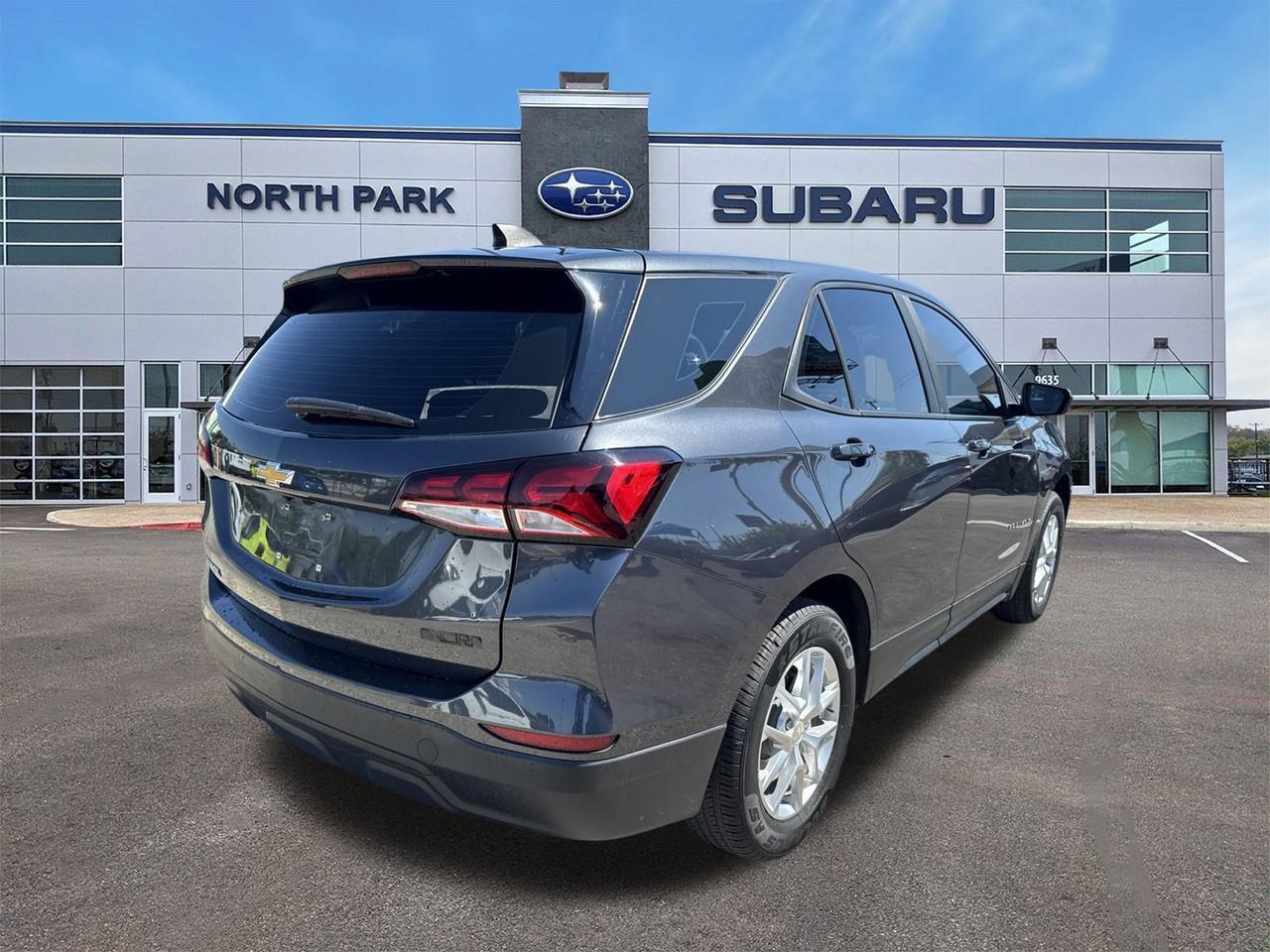 2022 Chevrolet Equinox LS