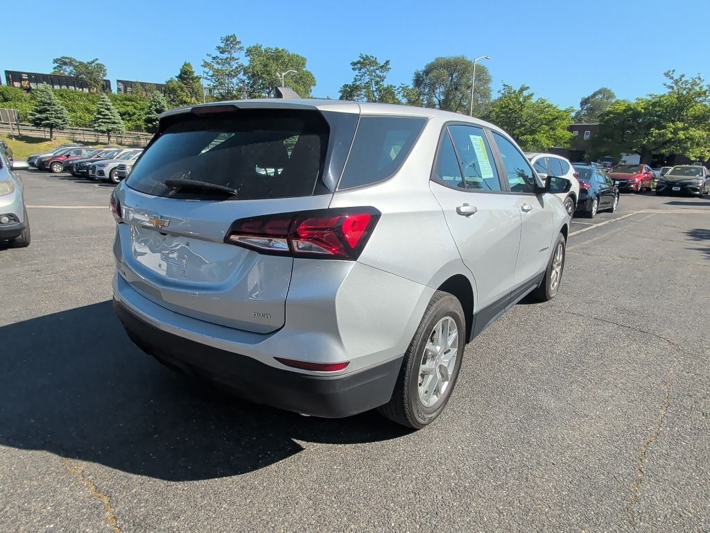 2022 Chevrolet Equinox LS Worcester MA