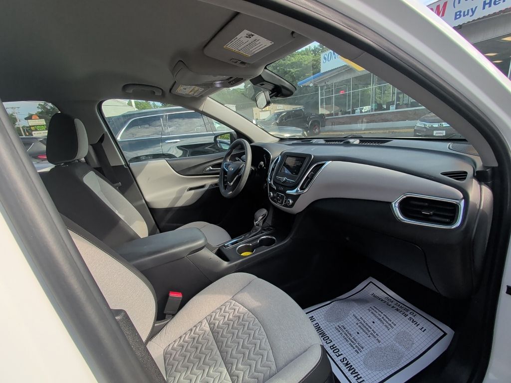 2022 Chevrolet Equinox LS Worcester MA