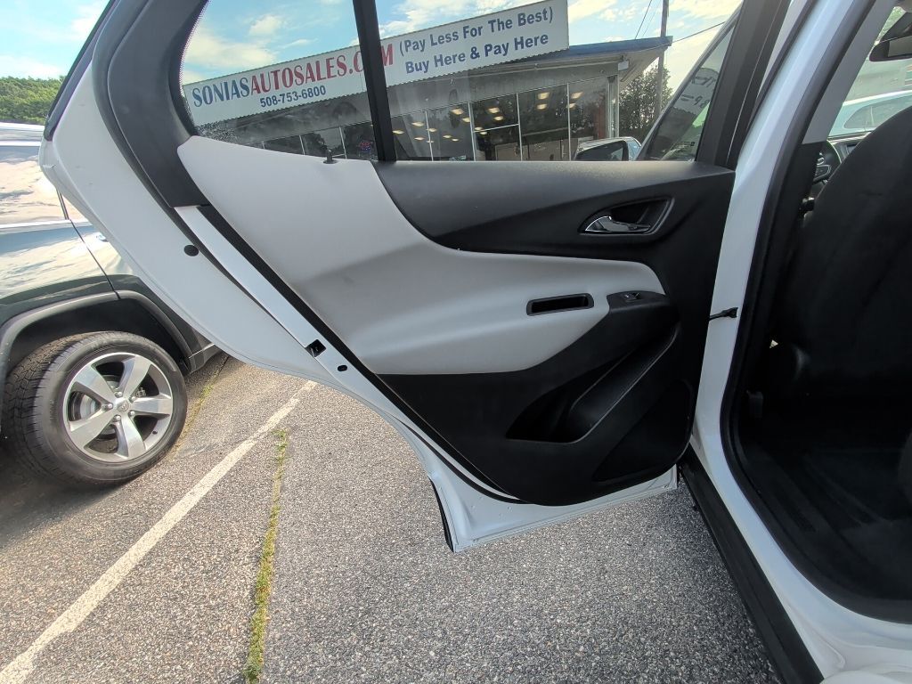 2022 Chevrolet Equinox LS Worcester MA