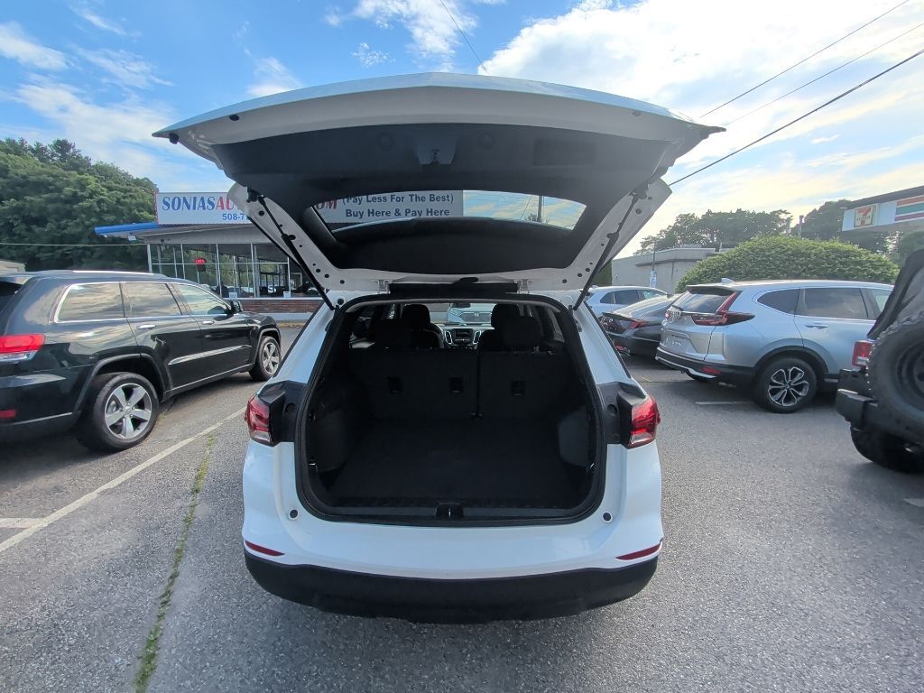 2022 Chevrolet Equinox LS Worcester MA