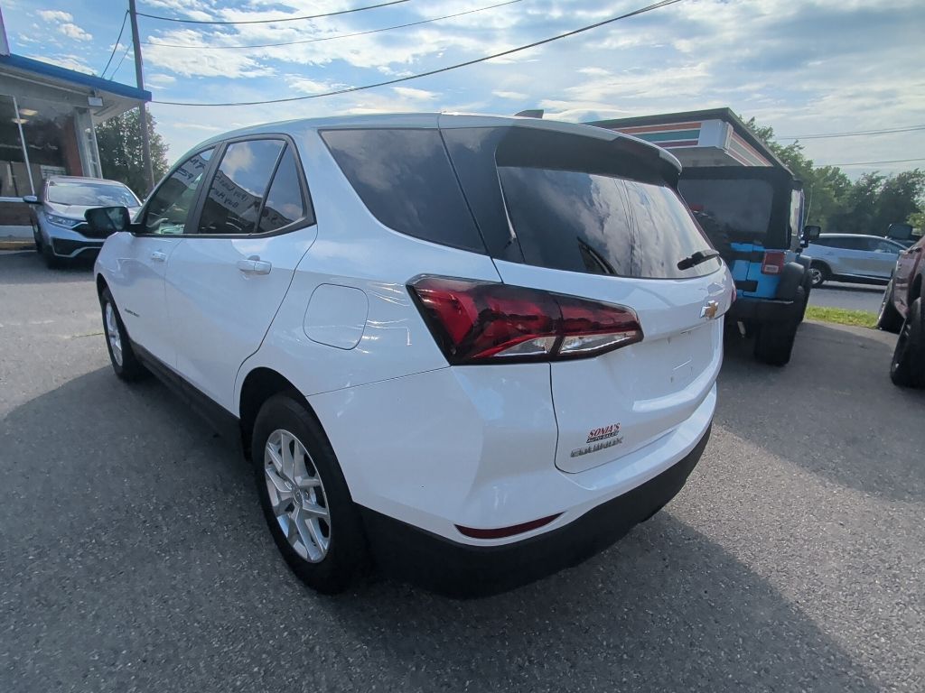 2022 Chevrolet Equinox LS Worcester MA