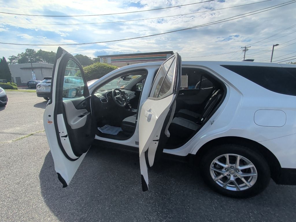 2022 Chevrolet Equinox LS Worcester MA