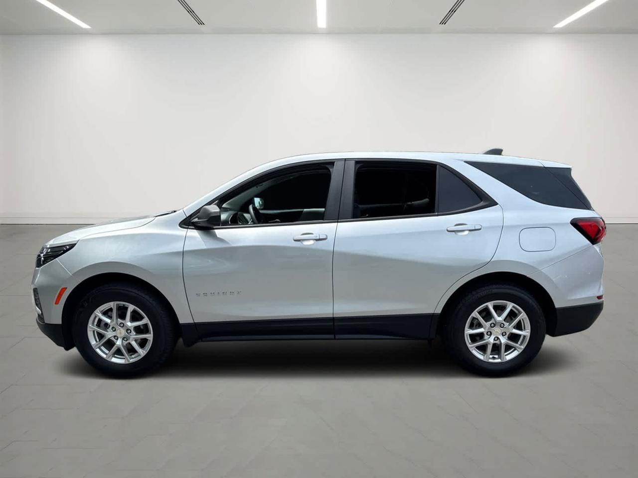 2022 Chevrolet Equinox LS Dartmouth MA