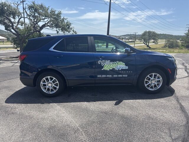 2022 Chevrolet Equinox LT  TX
