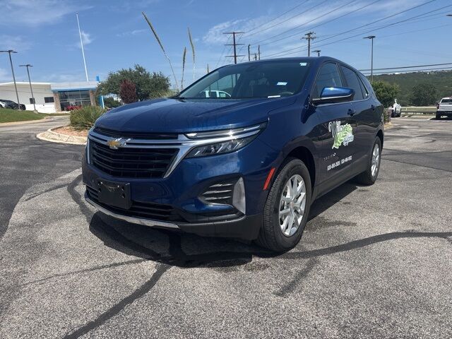 2022 Chevrolet Equinox LT  TX
