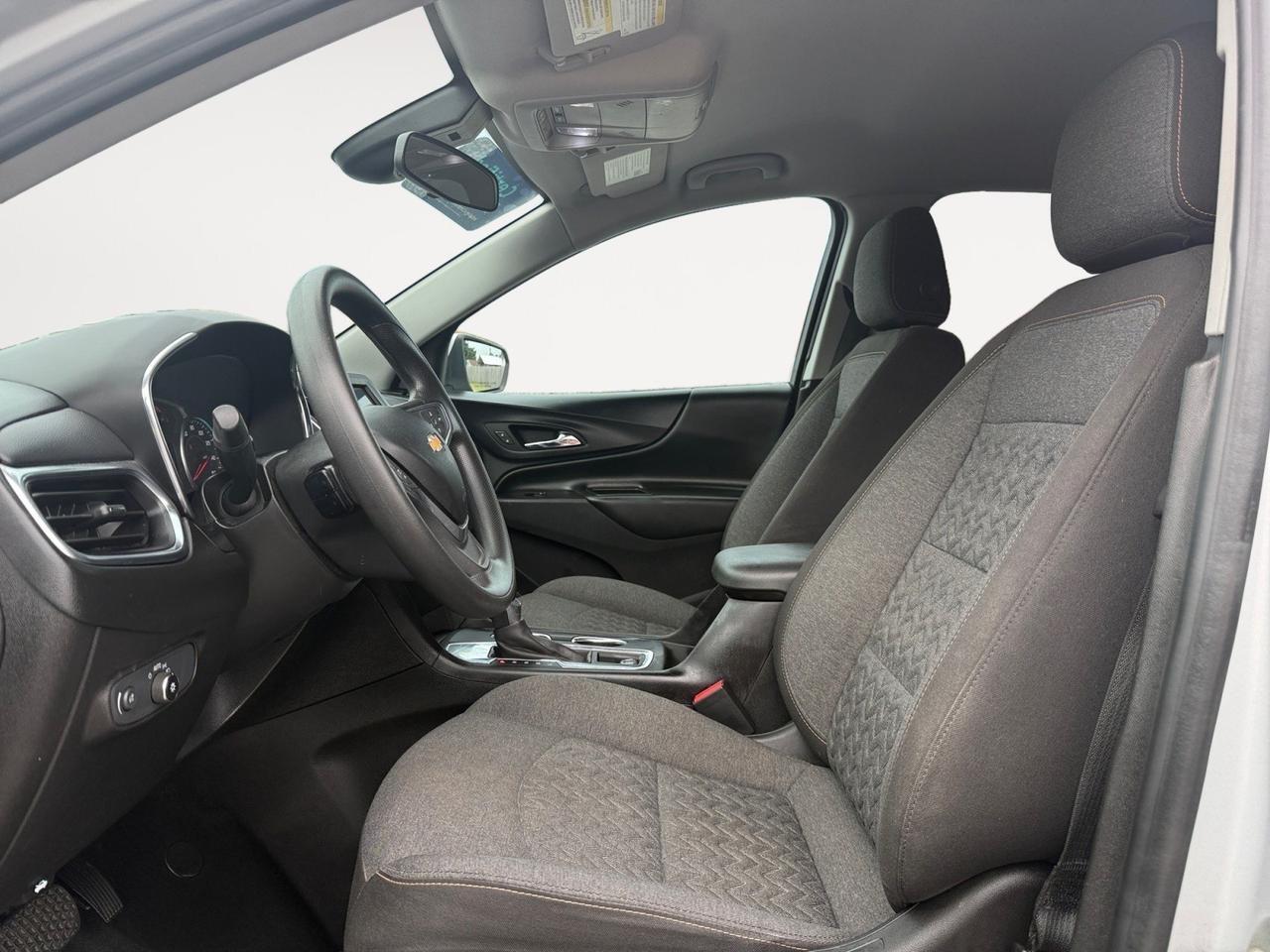2022 Chevrolet Equinox LT, APPLE CARPLAY/ANDROID AUTO, WIFI, BACKUP CAMERA, BLUETOOTH, NAVIGATION, MANUAL LIFTGATE, POWER/HEATED MIRRORS, KEYLESS START, CRUISE CONTROL, ONLY 1 OWNER, AN AFFORDABLE SUV! Norfolk VA