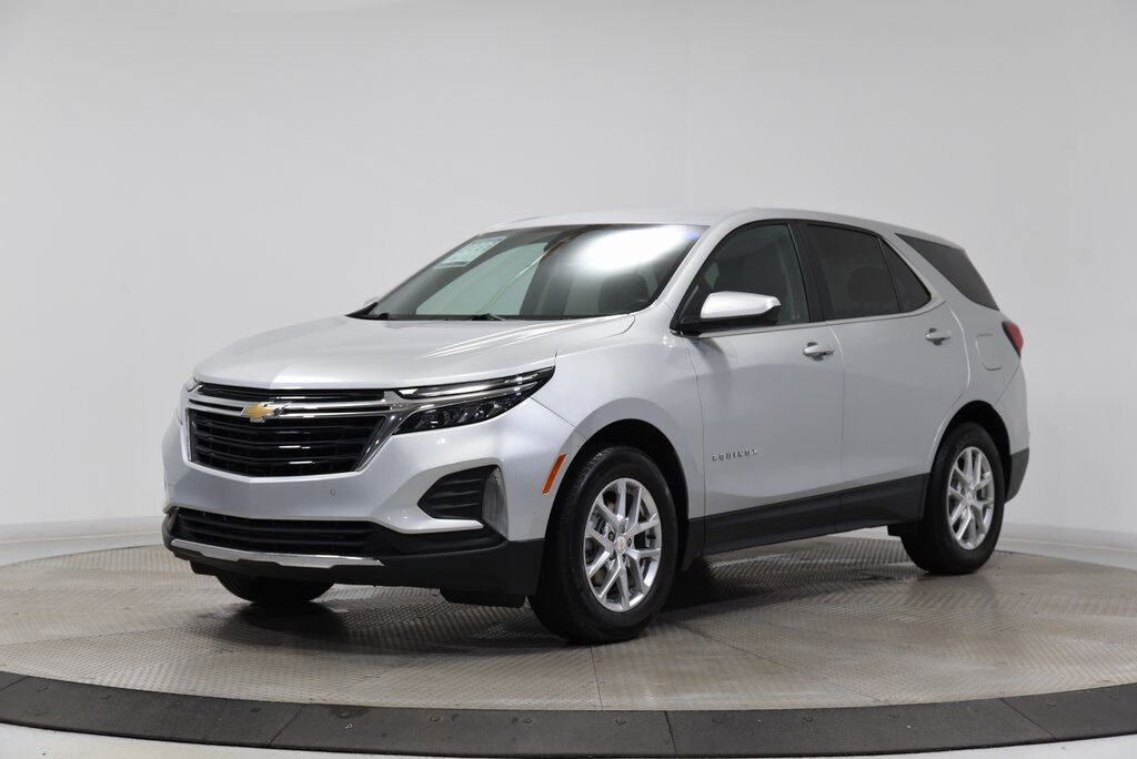 2022 Chevrolet Equinox LT Akron