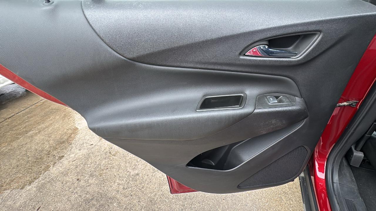 2022 Chevrolet Equinox LT  Selma TX