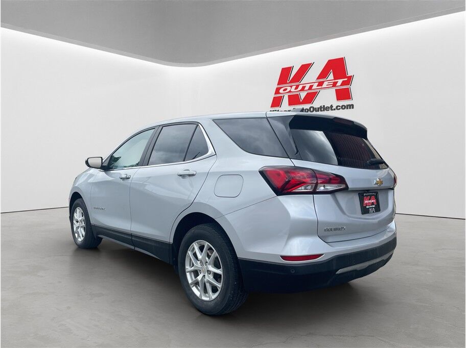 2022 Chevrolet Equinox LT Sport Utility 4D