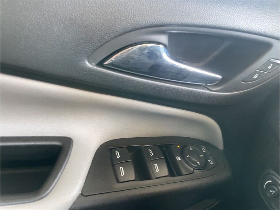 2022 Chevrolet Equinox LT Sport Utility 4D Port Orchard WA