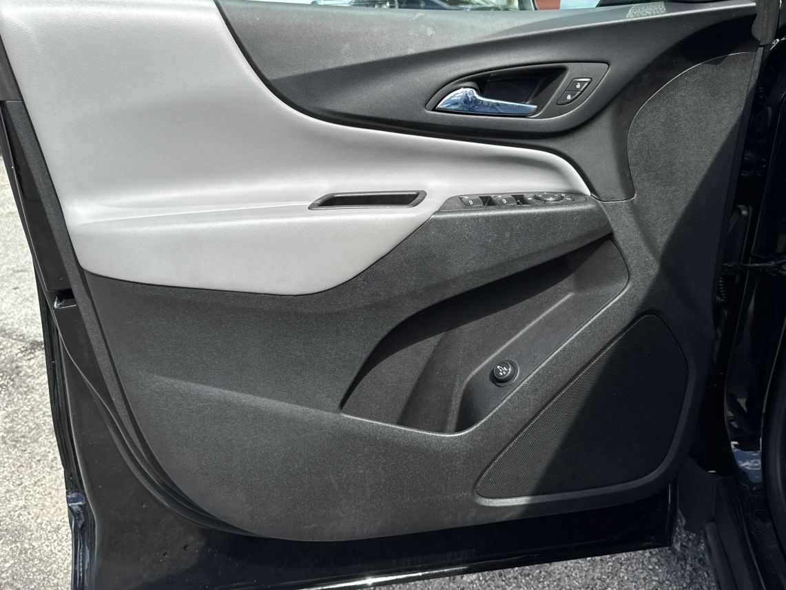 2022 Chevrolet Equinox LT Sport Utility 4D