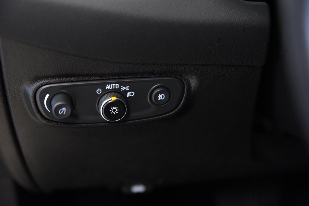 2022 Chevrolet Equinox Premier Akron OH