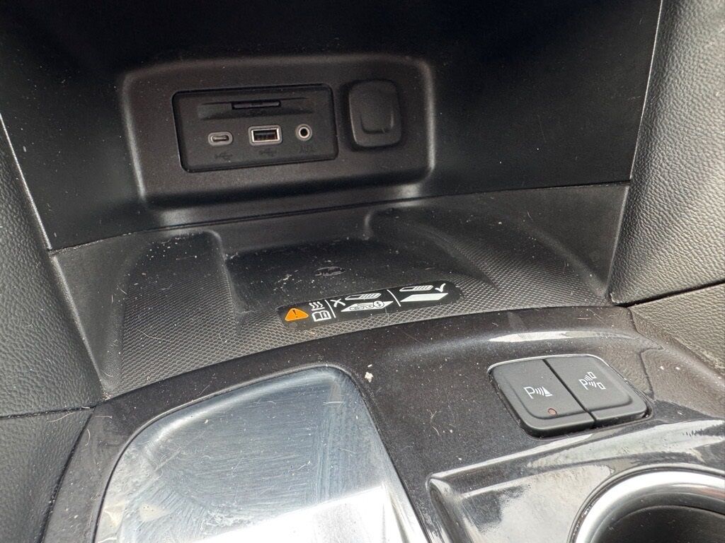 2022 Chevrolet Equinox Premier Morristown TN