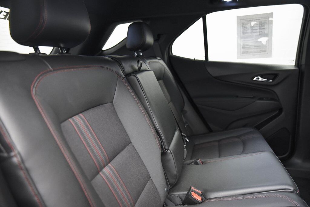 2022 Chevrolet Equinox RS Akron OH