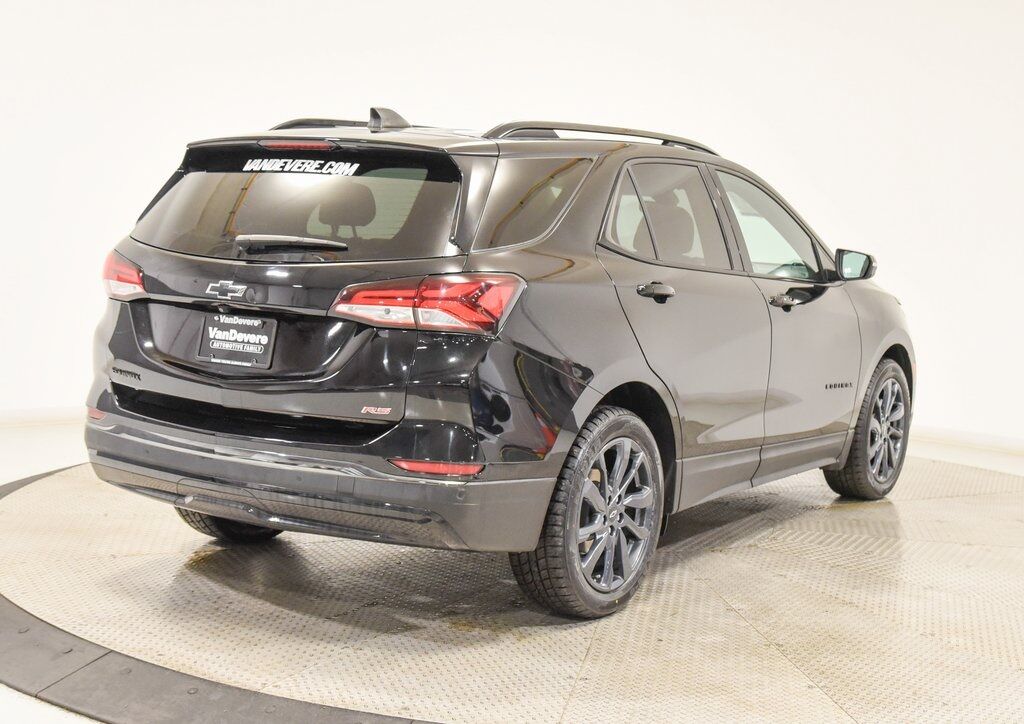 2022 Chevrolet Equinox RS Akron OH