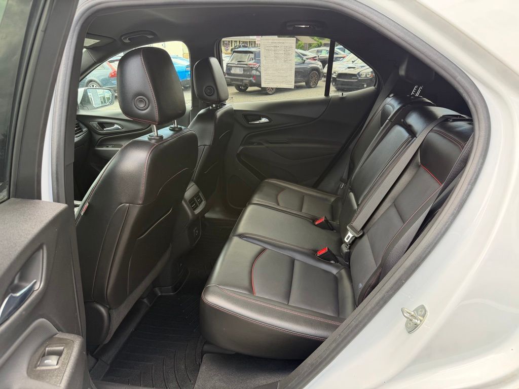 2022 Chevrolet Equinox RS Orange MA