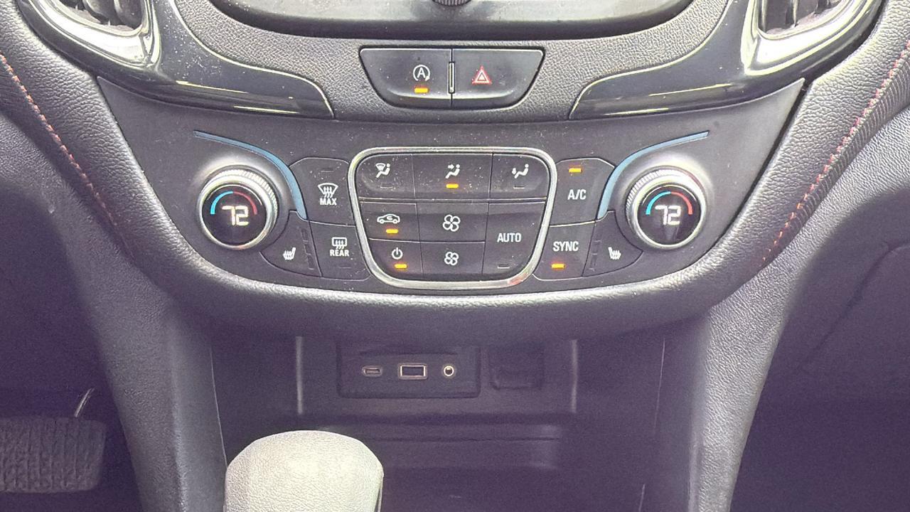 2022 Chevrolet Equinox RS New Braunfels TX