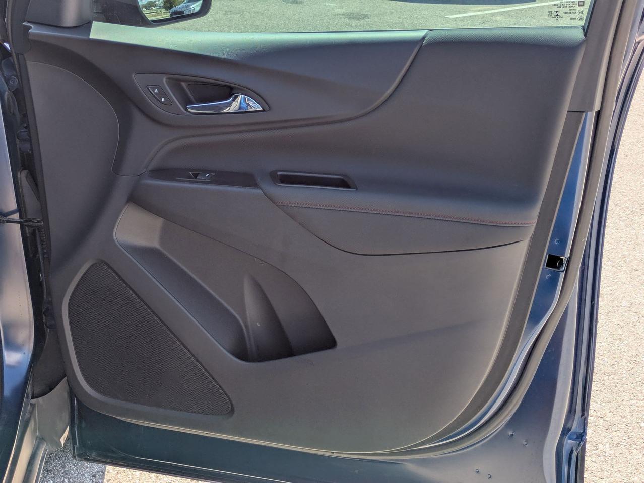 2022 Chevrolet Equinox RS Castroville TX