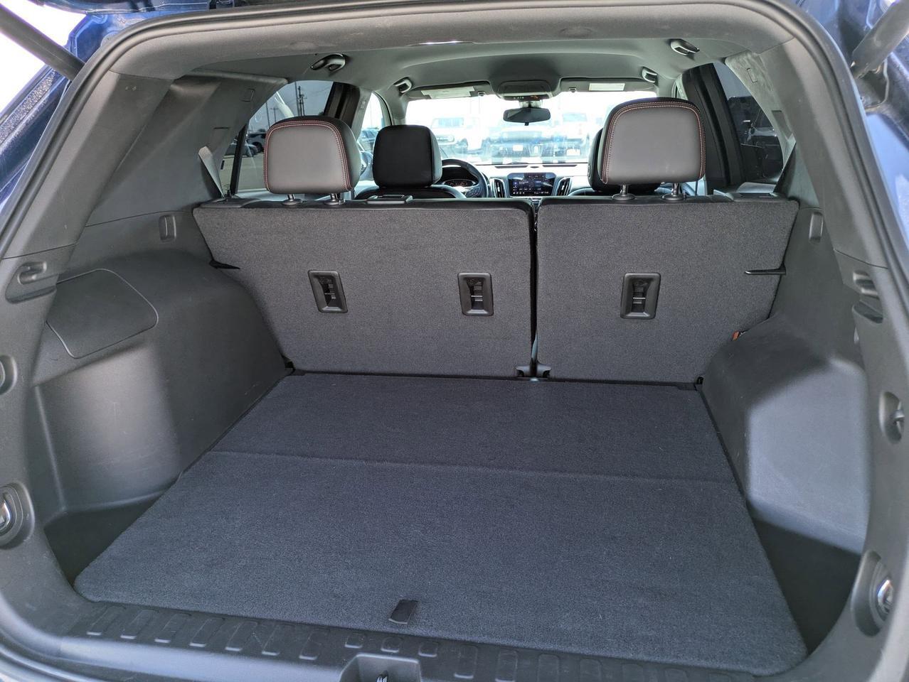 2022 Chevrolet Equinox RS Castroville TX