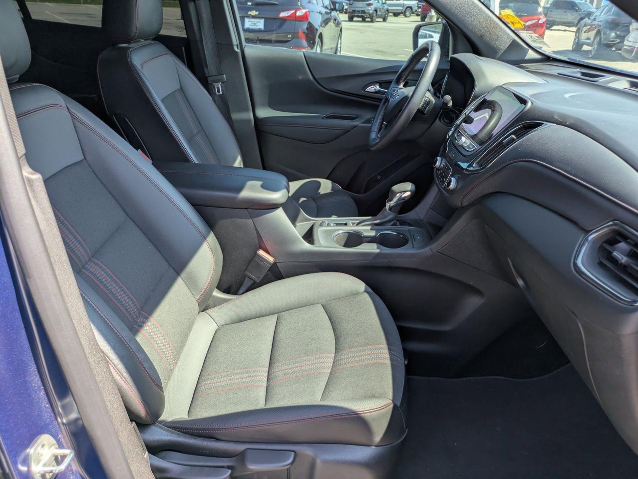 2022 Chevrolet Equinox RS Castroville TX