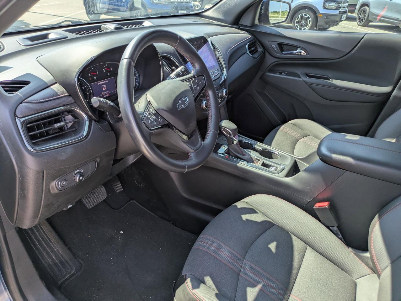2022 Chevrolet Equinox RS Castroville TX