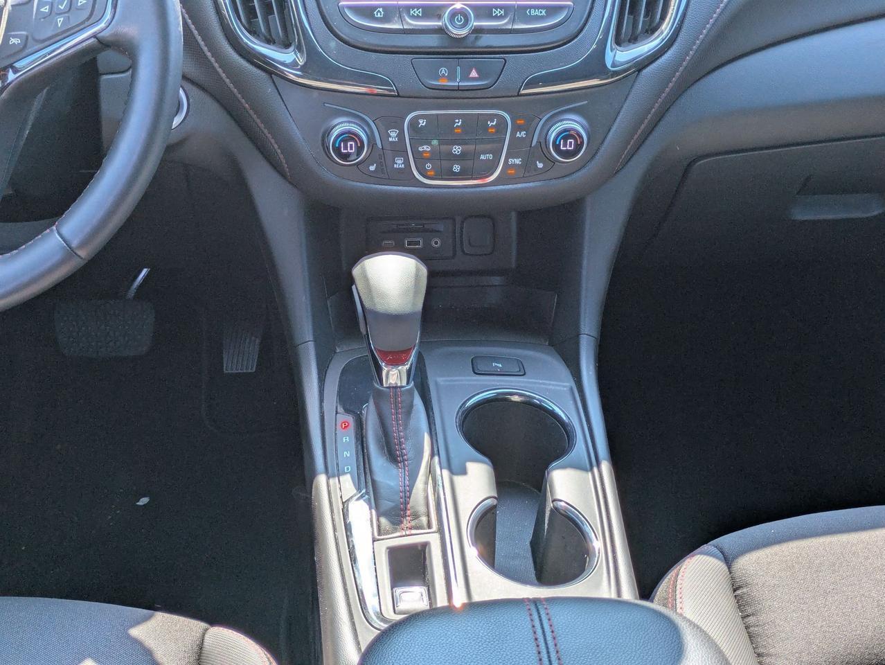 2022 Chevrolet Equinox RS Castroville TX