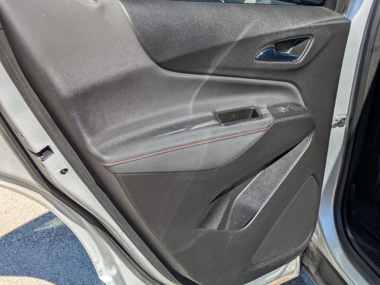 2022 Chevrolet Equinox RS Castroville TX