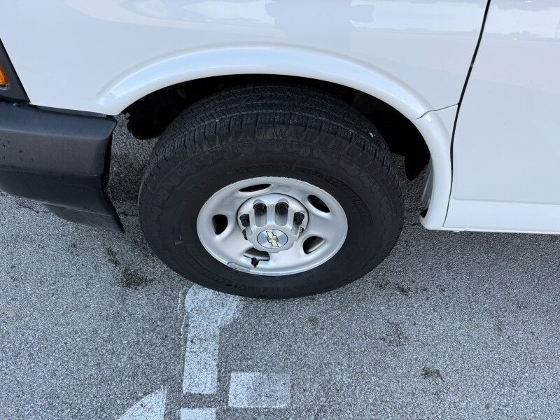 2022 Chevrolet Express 2500 Cargo Van Collinsville OK