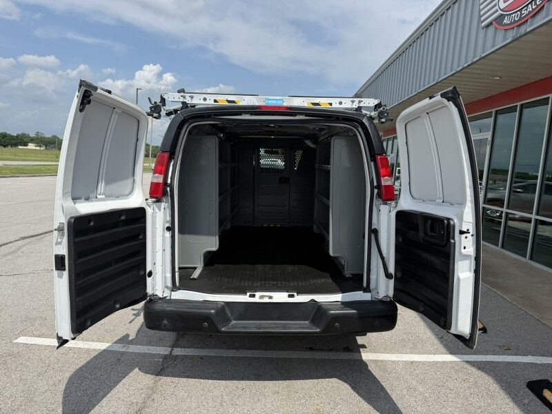 2022 Chevrolet Express 2500 Cargo Van 6.6L V8 75k mi's Collinsville OK