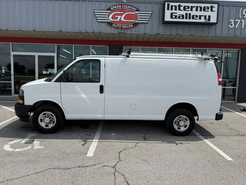 2022 Chevrolet Express 2500 Cargo Van 6.6L V8 75k mi's Collinsville OK