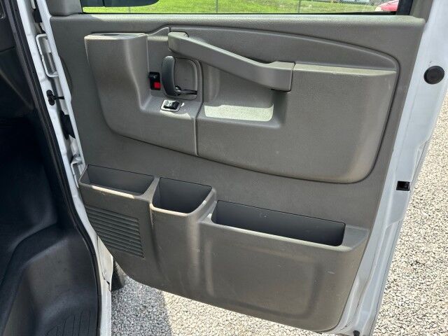 2022 Chevrolet Express 2500 Cargo Van w/ Ladder Rack & Bin Package Ashland VA