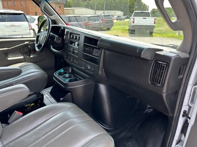 2022 Chevrolet Express 2500 Cargo Van w/ Ladder Rack & Bin Package Ashland VA