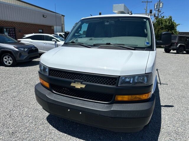 2022 Chevrolet Express 2500 Cargo Van w/ Ladder Rack & Bin Pkg - 6.6L