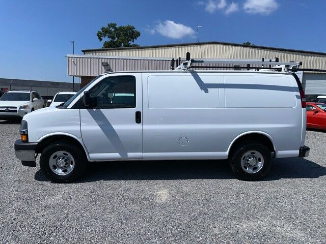 2022 Chevrolet Express 2500 Cargo Van w/ Ladder Rack & Bin Pkg Ashland VA