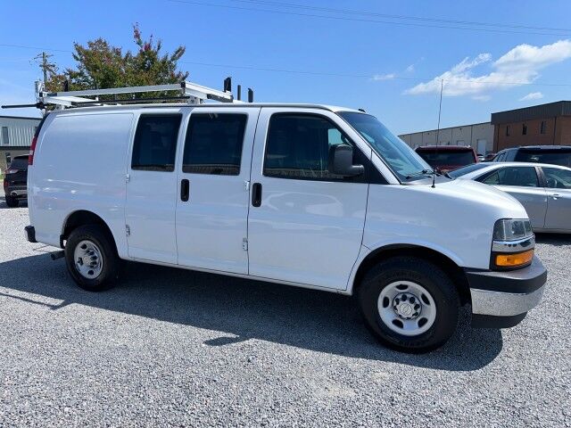 2022 Chevrolet Express 2500 Cargo Van w/ Ladder Rack & Bin Pkg Ashland VA