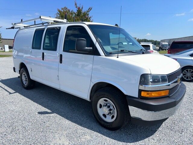 2022 Chevrolet Express 2500 Cargo Van w/ Ladder Rack & Bin Pkg Ashland VA
