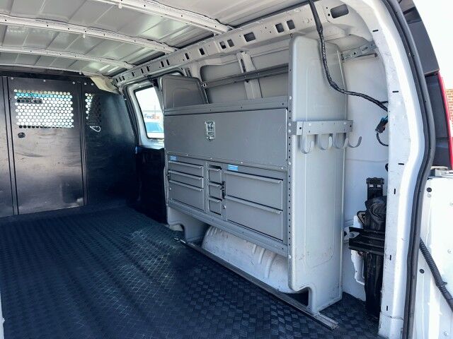 2022 Chevrolet Express 2500 Cargo Van w/ Ladder Rack & Bin Pkg Ashland VA