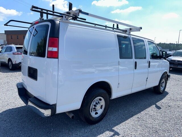 2022 Chevrolet Express 2500 Cargo Van w/ Ladder Rack & Bin Pkg Ashland VA