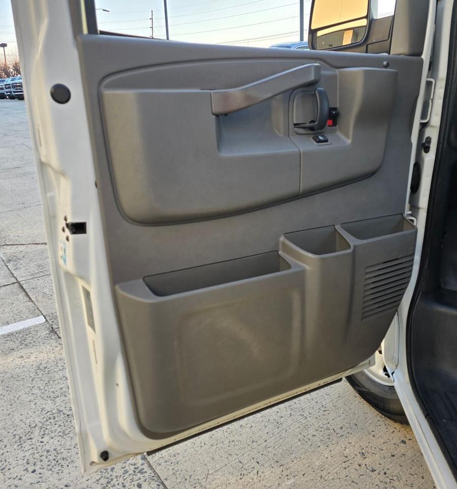 2022 Chevrolet Express 3500 Work Van Concord NC