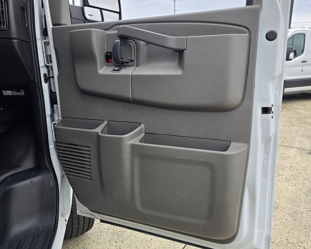 2022 Chevrolet Express 3500 Work Van Concord NC