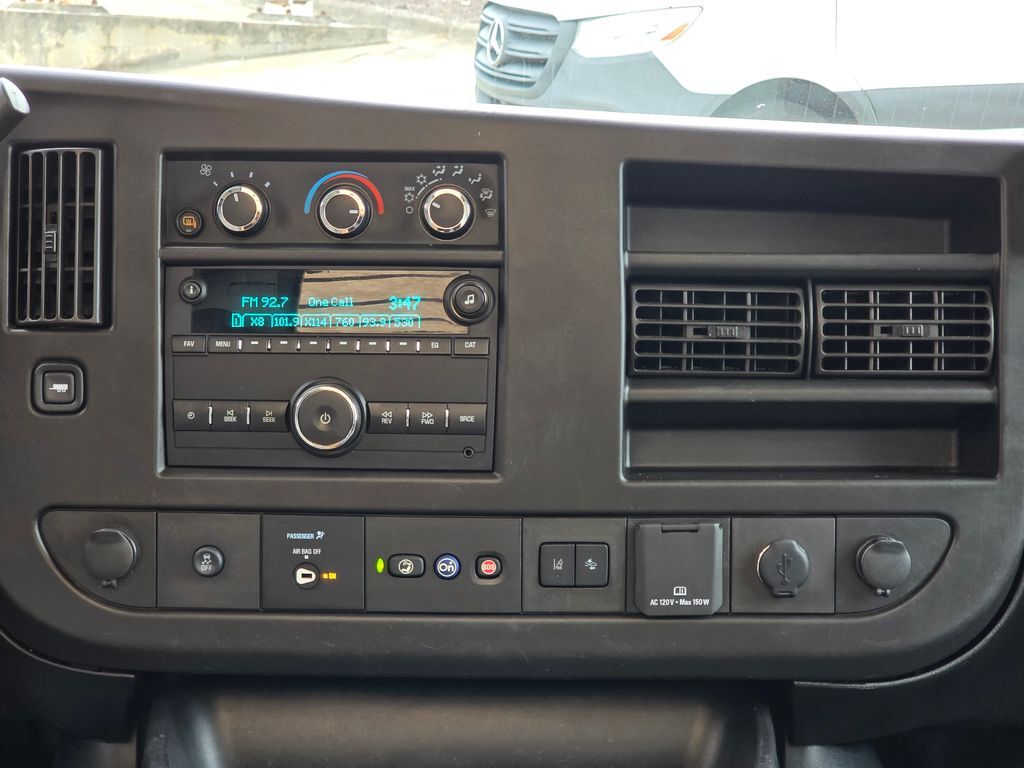 2022 Chevrolet Express 3500 Work Van Concord NC